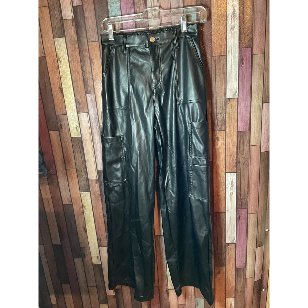 No Boundaries Black Faux Leather Cargo Pants Juniors Size Small 4-6 EUC